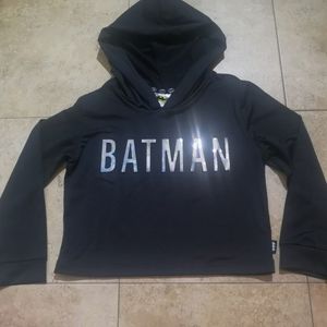 🔵 3/$30 Women's Cropped Batman Shirt